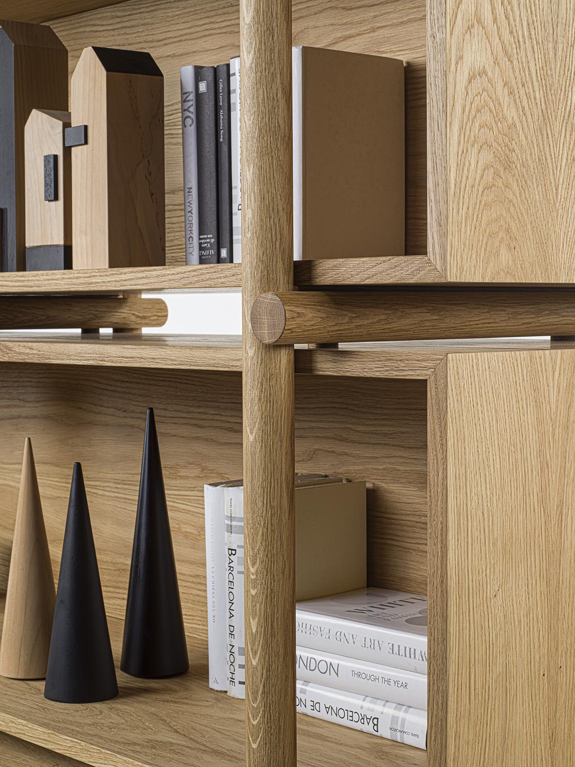 AQUA BOOKSHELF Gallery 16